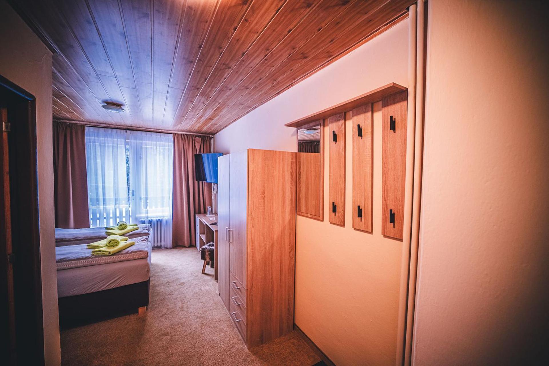 Wellness & Spa Hotel Certov Exterior photo